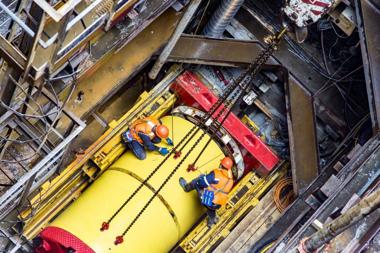В Москве завершили прокладку Кропоткинского тоннеля подводного газопровода к ТЭС и центральным районам В Москве завершили прокладку Кропоткинского тоннеля подводного газопровода к ТЭС и центральным районам