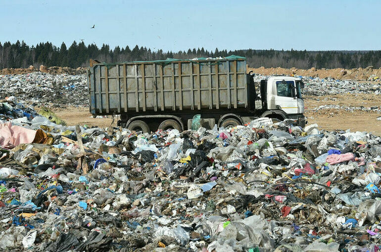 Для транспортировки твердых коммунальных отходов введут специальный правовой режим