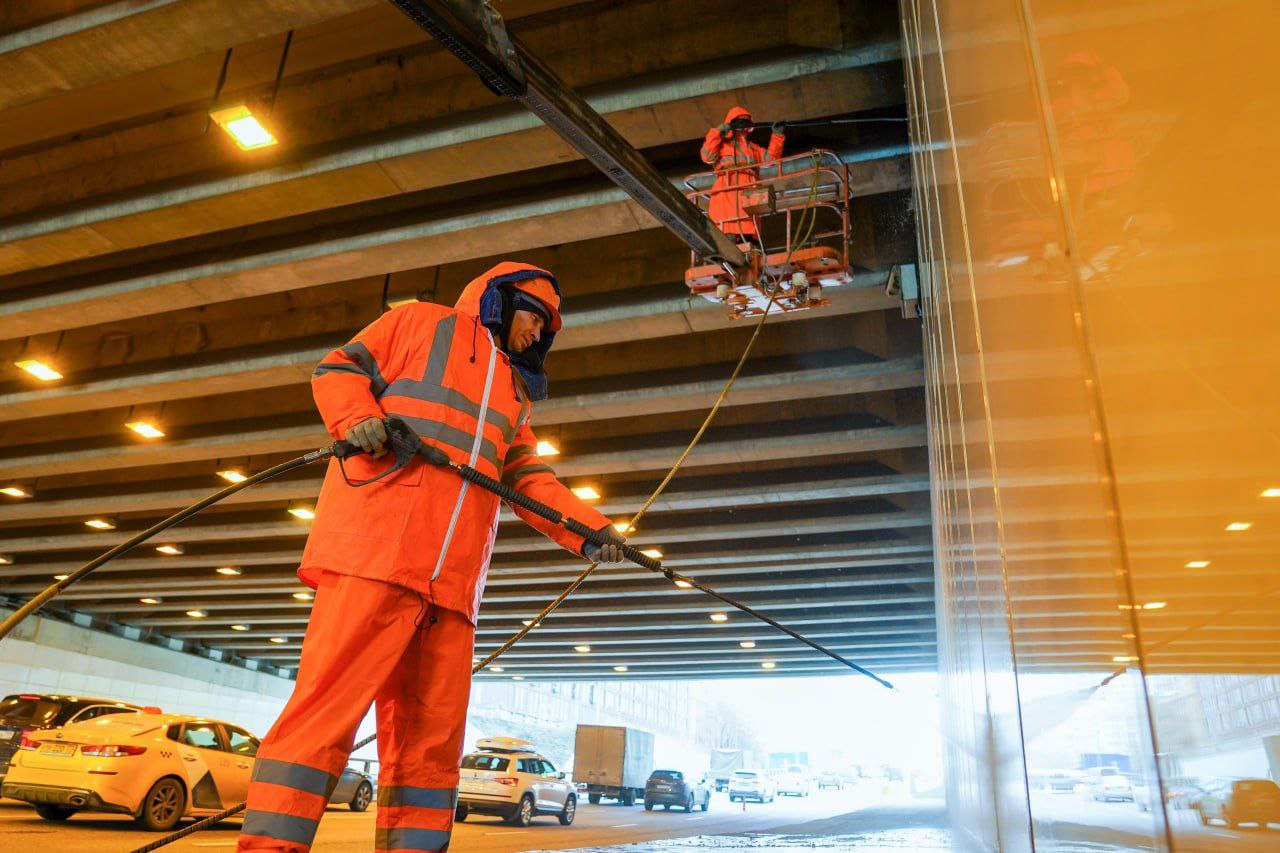 Специалисты Комплекса городского хозяйства Москвы  проведут промывку транспортных тоннелей