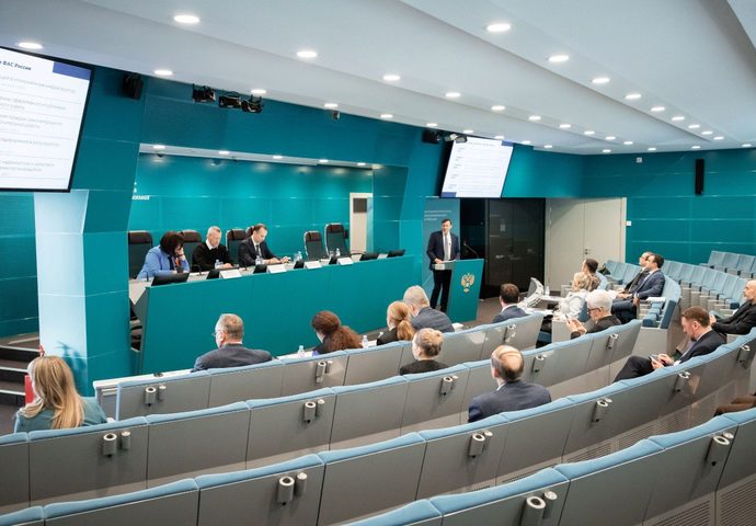 ФАС России обсудила с регионами совершенствование тарифного регулирования в сфере ЖКХ ФАС России обсудила с регионами совершенствование тарифного регулирования в сфере ЖКХ