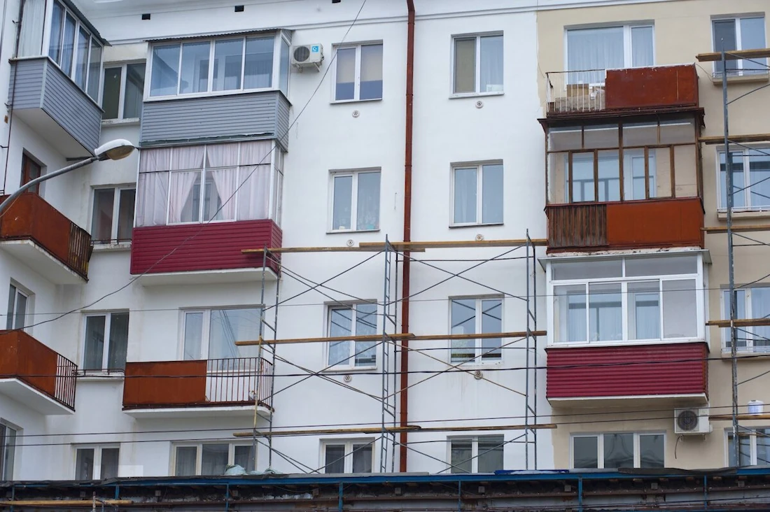 С начала года в России капитально отремонтировали более 14 тыс. многоквартирных домов