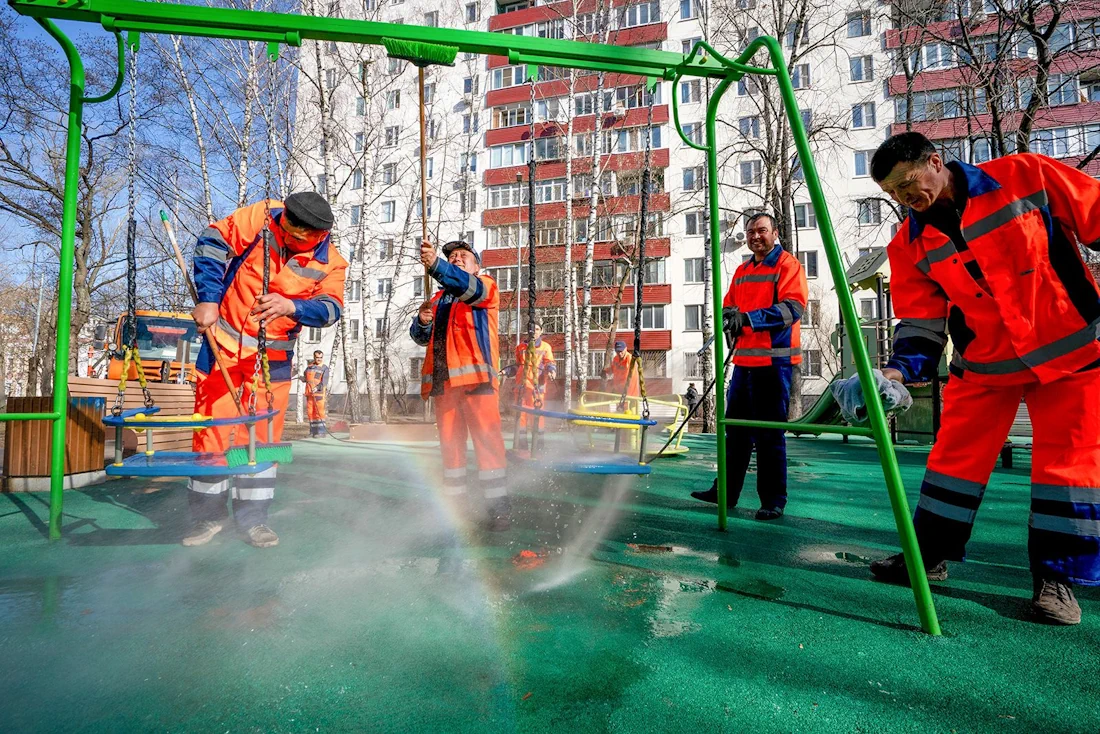 В Москве стартовал месячник по благоустройству