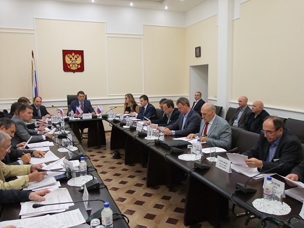 В Минстрое России обсудили безопасность и обслуживание лифтов