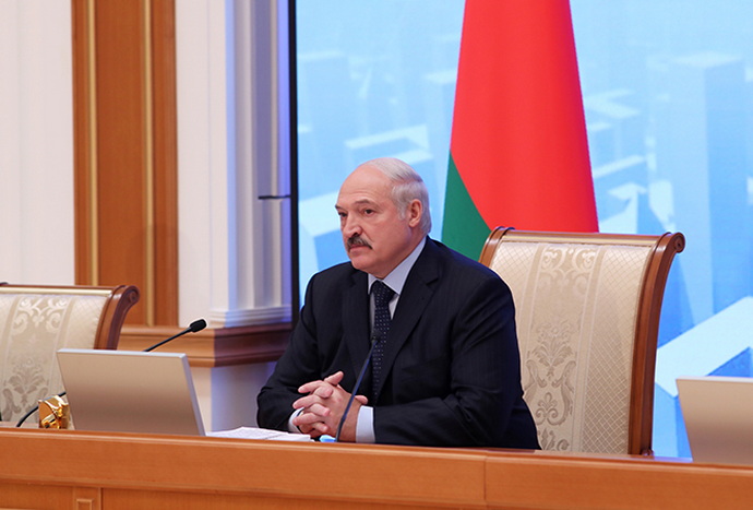 Лукашенко прокомментировал предложение о реформировании системы ЖКХ