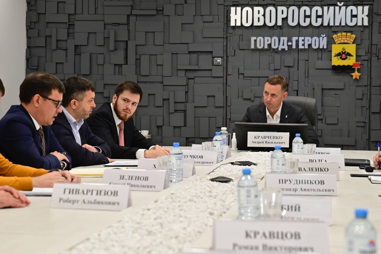 Серьёзные проблемы в сфере ЖКХ Новороссийска: перебои с отоплением, водоснабжением и электричеством