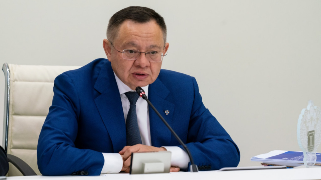 Сегодня — День рождения у Министра строительства и жилищно-коммунального хозяйства России! 