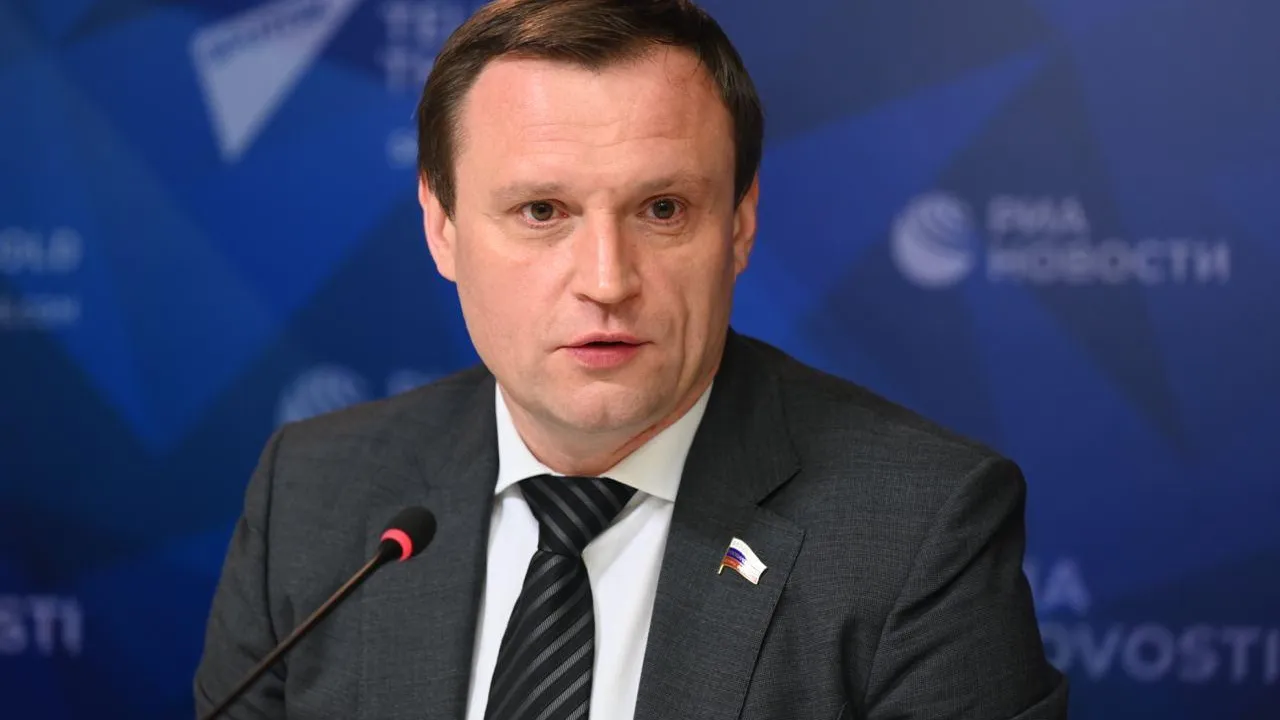 В Госдуме готовят законопроект о многоквартирных жилых комплексах В Госдуме готовят законопроект о многоквартирных жилых комплексах