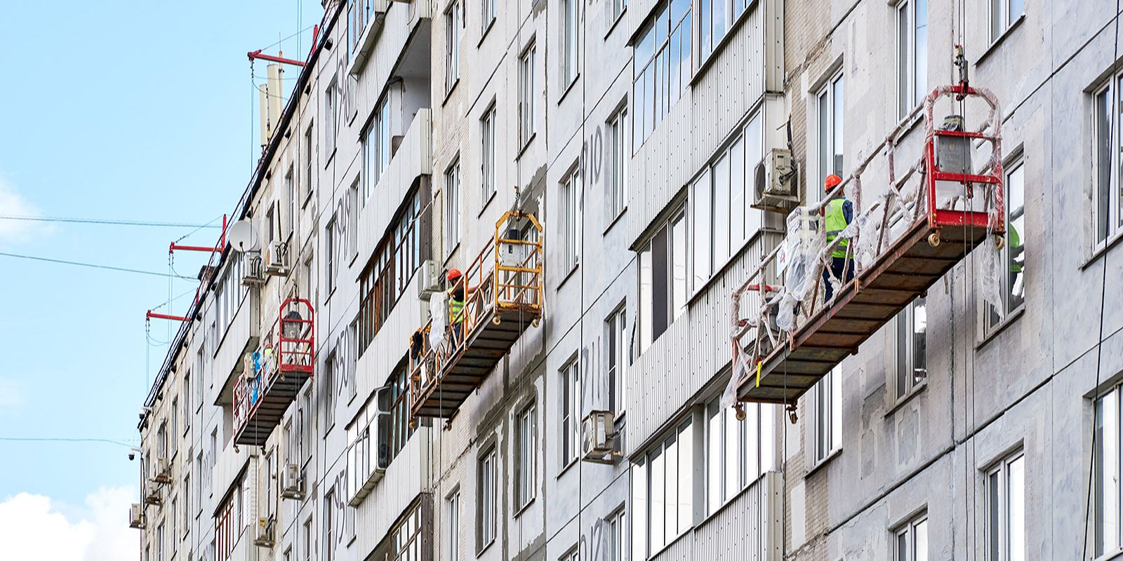 В 2026 году в Москве капитально отремонтируют около 1,8 тыс. домов В 2026 году в Москве капитально отремонтируют около 1,8 тыс. домов