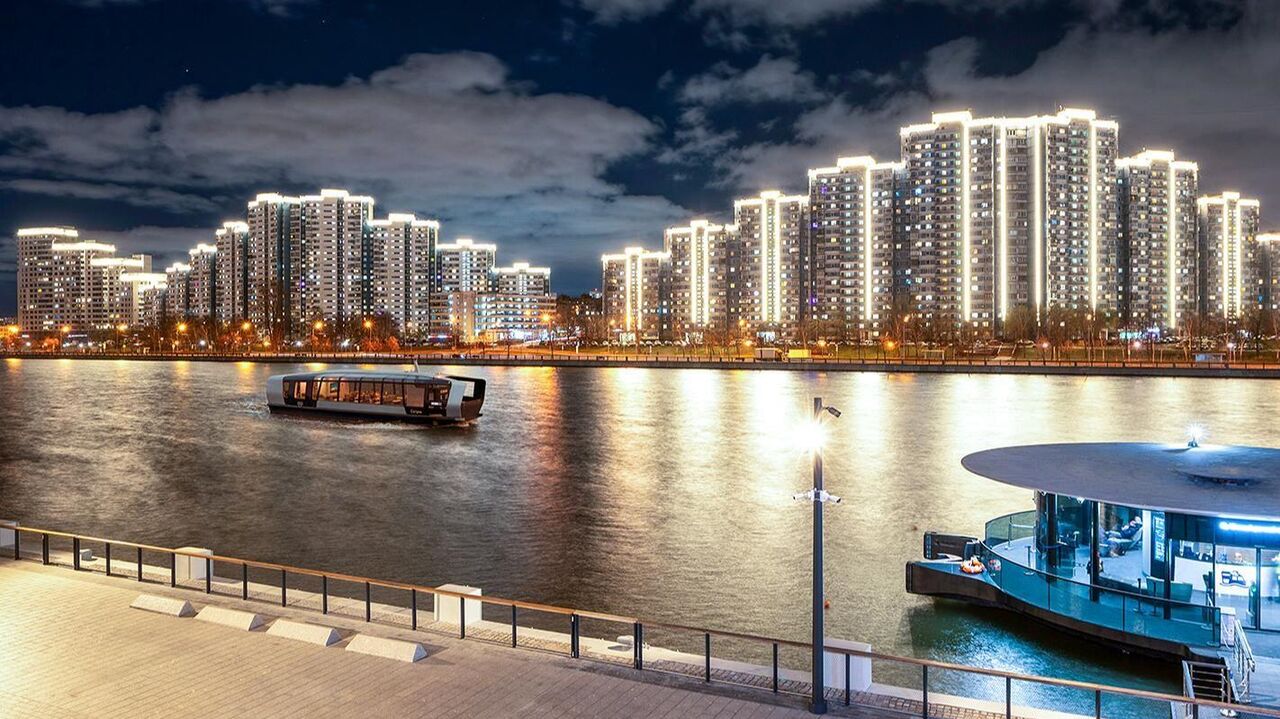 Более 130 объектов в Москве украсят архитектурной подсветкой