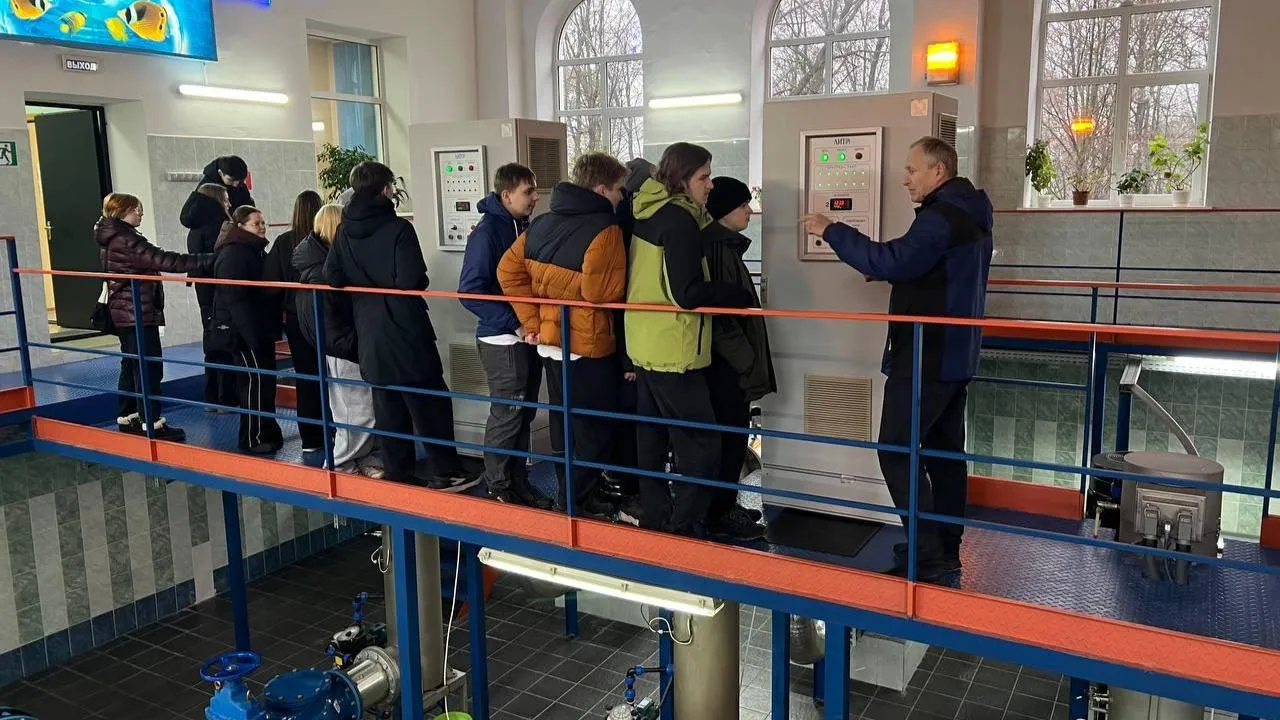 Более 2 тыс. школьников посетили объекты ЖКХ Подмосковья