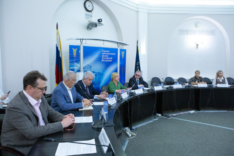 В Торгово-промышленной палате РФ прошло заседание Подкомитета по кадровой политике в жилищно-коммунальной сфере