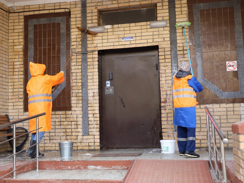 В Москве за 8 лет руководителям управляющих компаний выдано более 5 тыс. квалификационных аттестатов В Москве за 8 лет руководителям управляющих компаний выдано более 5 тыс. квалификационных аттестатов