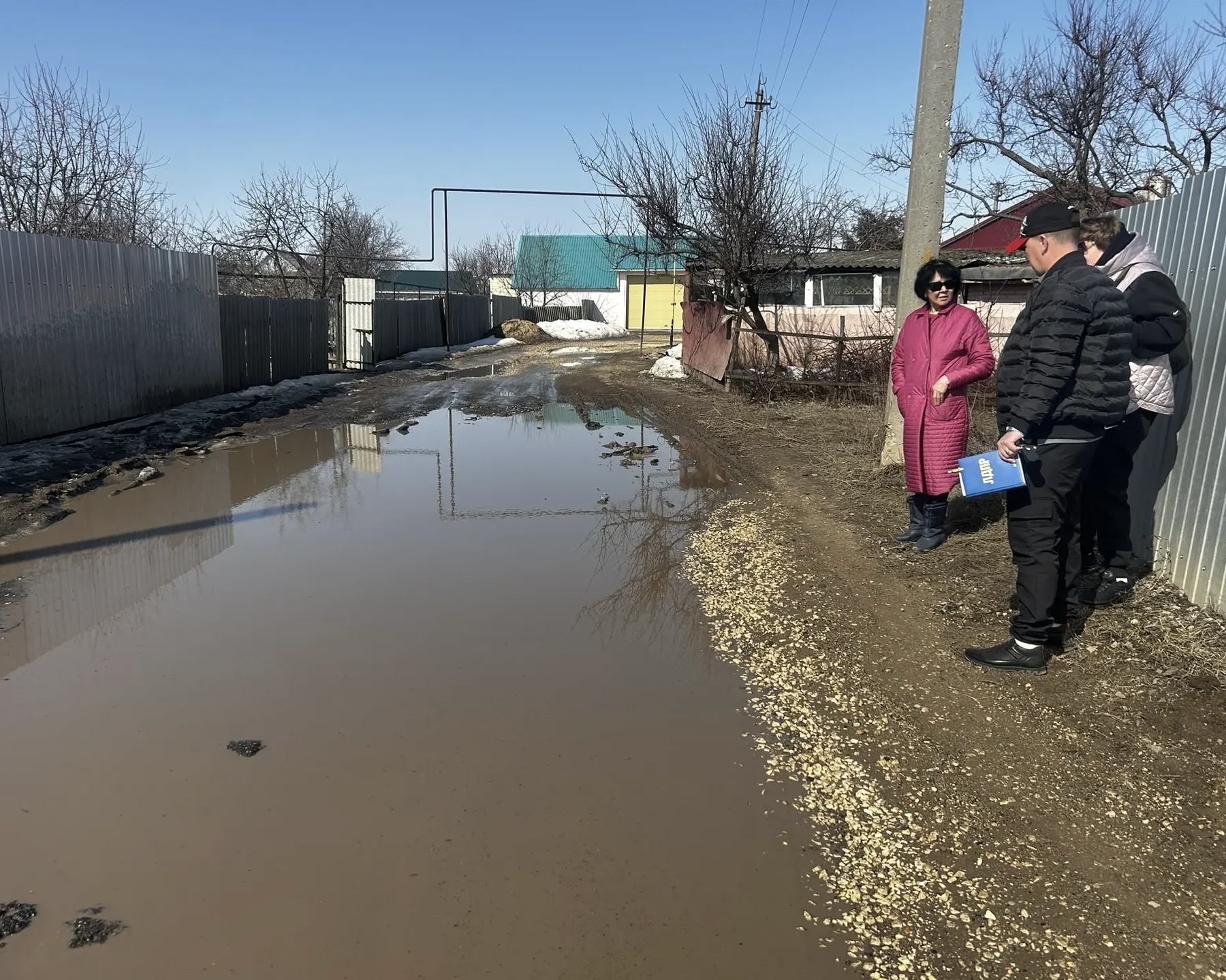 В Саратовской области жители чаще всего жаловались на дороги, медицину и благоустройство В Саратовской области жители чаще всего жаловались на дороги, медицину и благоустройство