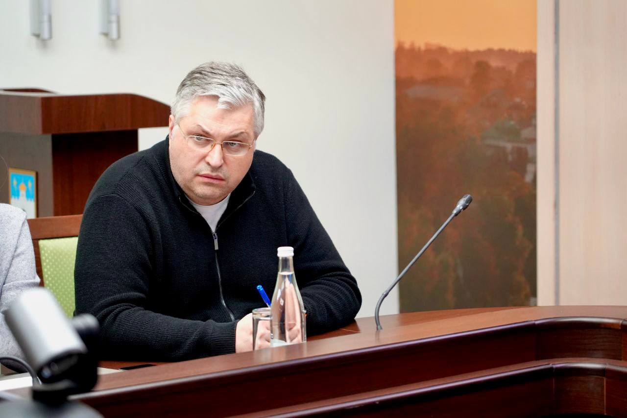 Министр ЖКХ Подмосковья провел собеседования с кандидатами на ключевые должности в муниципалитетах Министр ЖКХ Подмосковья провел собеседования с кандидатами на ключевые должности в муниципалитетах