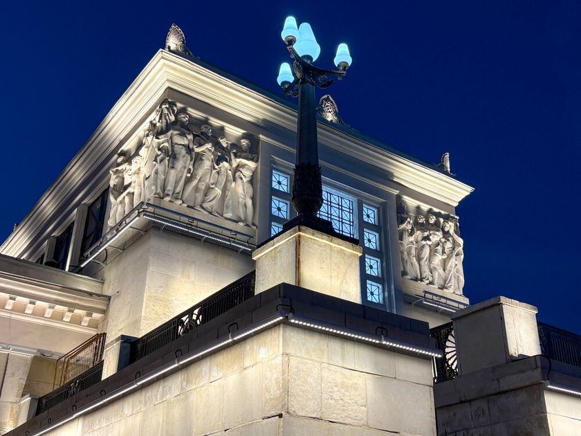 Два корпуса РГГУ в центре Москвы оборудуют новой архитектурной подсветкой Два корпуса РГГУ в центре Москвы оборудуют новой архитектурной подсветкой