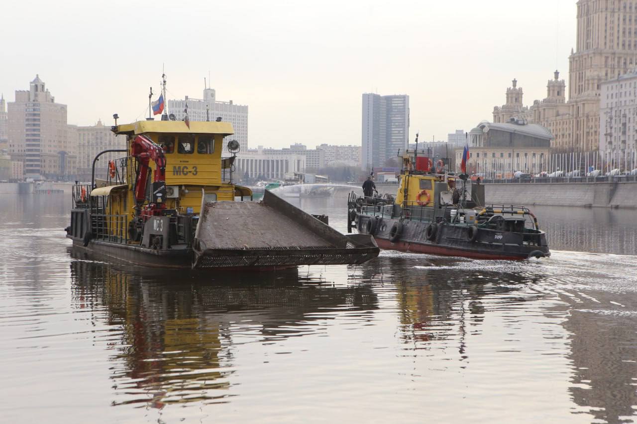 В 2024 году коммунальный флот Москвы успешно собрал более 600 тонн мусора В 2024 году коммунальный флот Москвы успешно собрал более 600 тонн мусора
