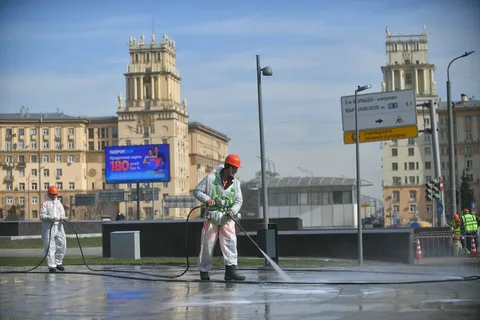  В преддверии Дня космонавтики в Москве промоют памятник Юрию Гагарину