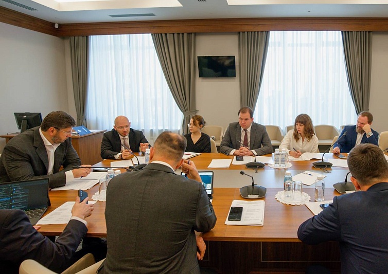 В Минстрое обсудили вопросы цифровизации лифтового хозяйства