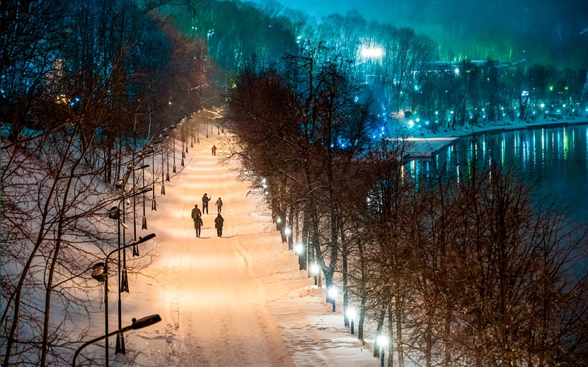 Завершено благоустройство Воробьевской набережной и Аллеи славы звезд зимних Олимпийских игр в Москве