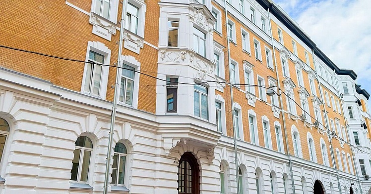 В Москве успешно проводят капитальный ремонт многоквартирных домов-памятников