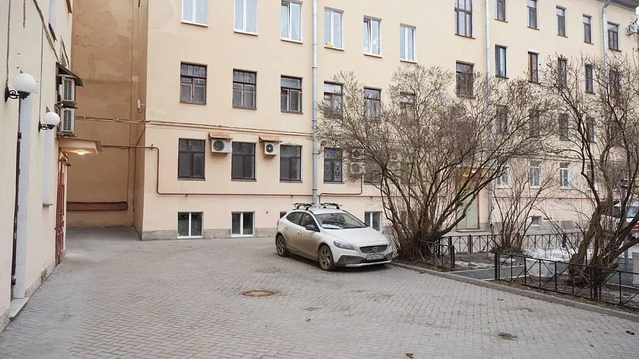 Вице-губернатор Санкт-Петербурга проверил состояние внутриквартальных территорий