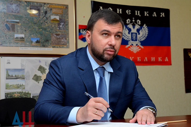 В ДНР отрегулируют сроки перезаключения договоров с новыми регоператорами газификации и ТКО