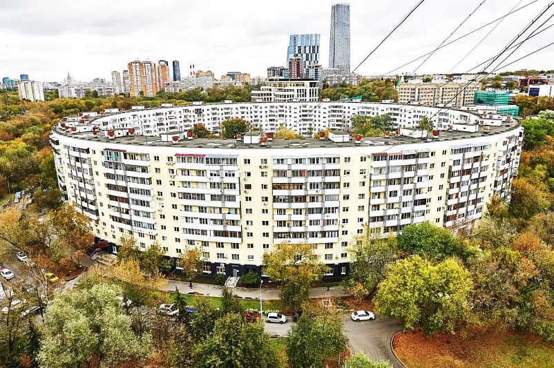 В Москве за год капитально отремонтировали более 2,3 тыс. многоквартирных домов