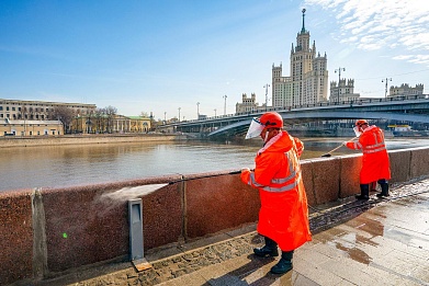 В столице завершили весеннюю подготовку набережных к навигационному сезону