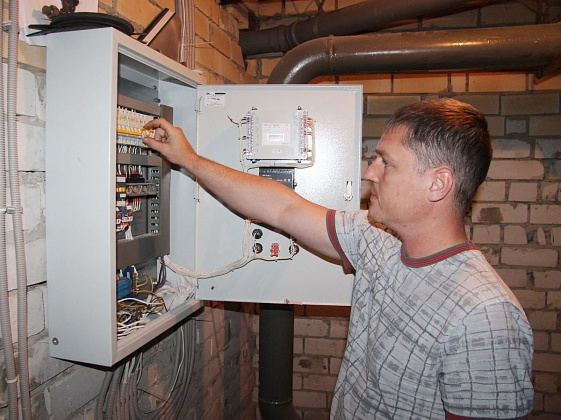 Энергосбережение в подъезде: что жильцы могут сделать прямо сегодня