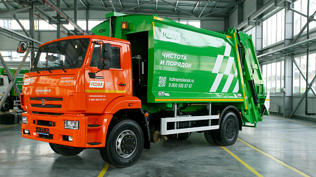 Смоленский завод увеличит выпуск мусоровозов до 500 машин в год