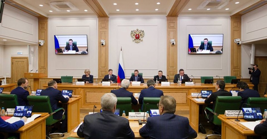 В Совете Федерации обсудили совершенствование системы лицензирования управления многоквартирными домами