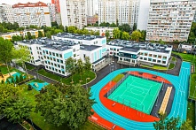 Москва благоустроит территории более 60 образовательных учреждений в 2025 году