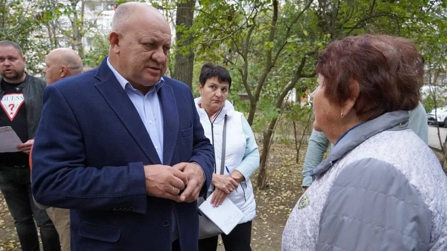 В Керчи решается проблема со слабым напором и перебоями в водоснабжении