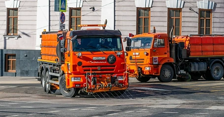 В Москве коммунальную технику перевели на летний режим работы