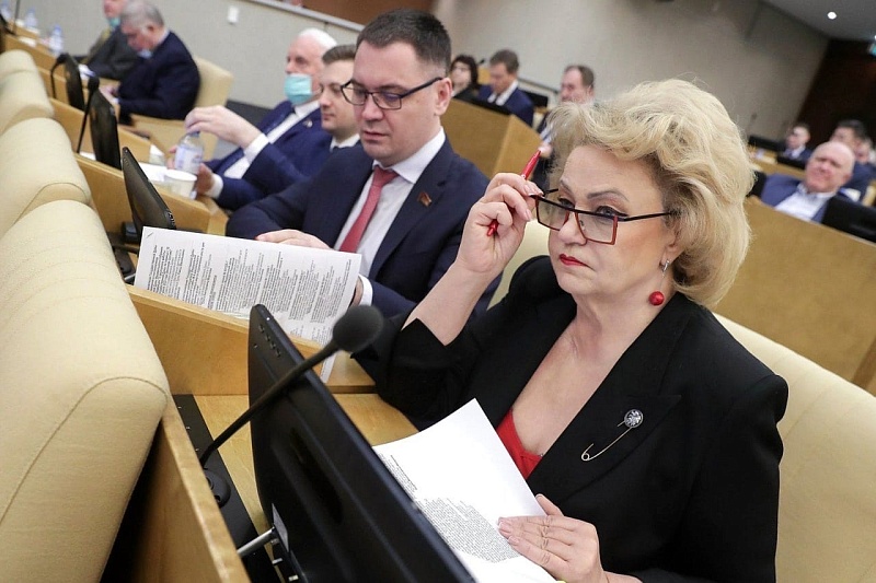 Нина Останина призывает к пересмотру выплаты субсидий на услуги ЖКХ для поддержки семей