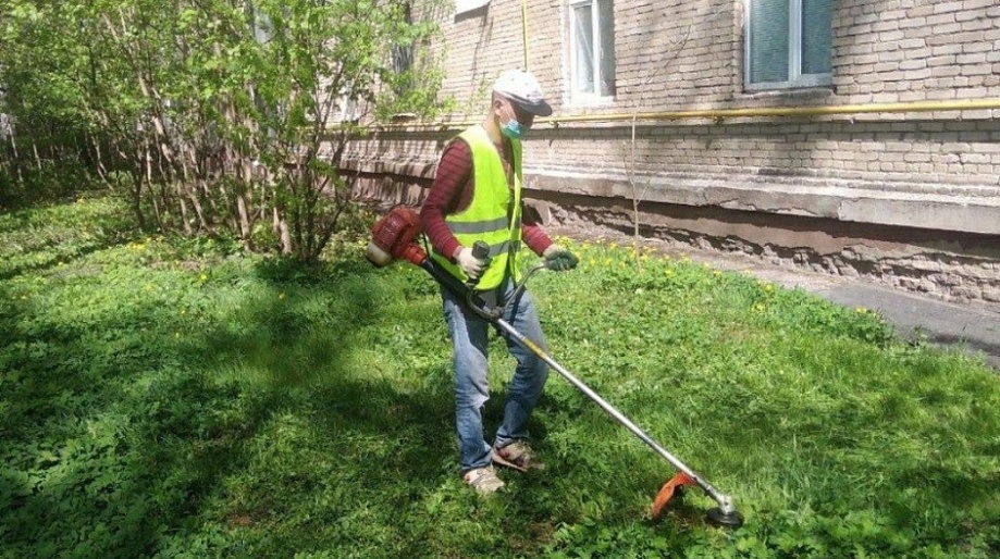 Депутаты предложили запретить коммунальщикам шуметь с 22:00 до 8:00